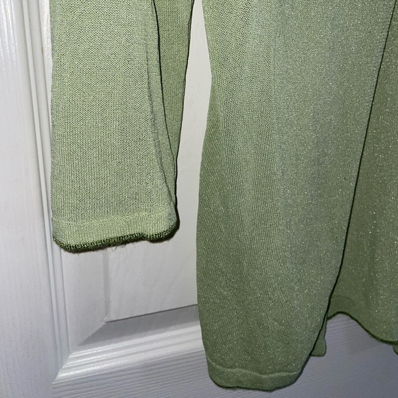 Green Ruffle Tie Top - Picture 3 of 5